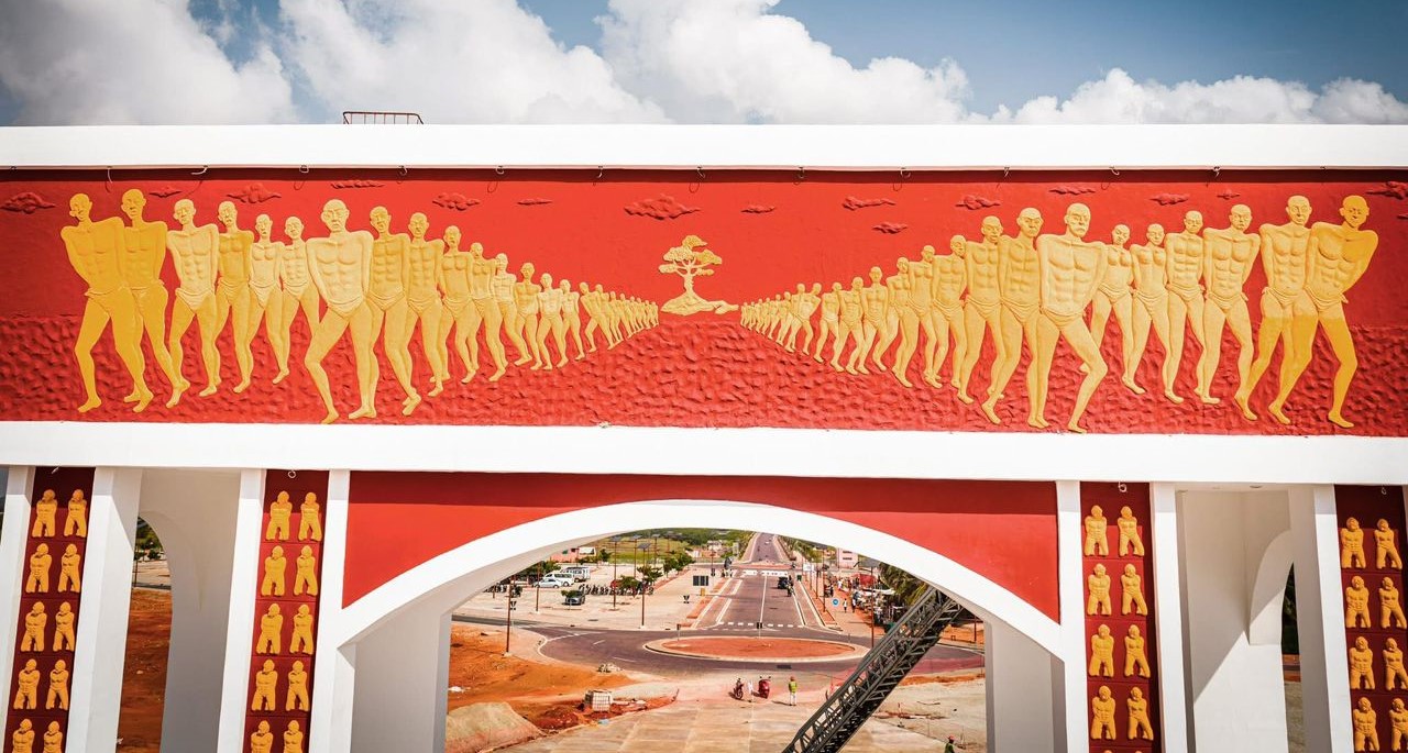 La Porte du Non-Retour : Sanctuaire de la Mémoire à Ouidah